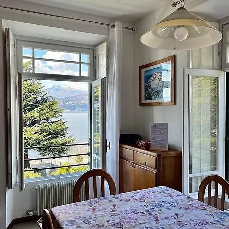 Casa Mary Lägenhet Varenna